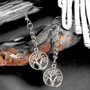 5 for $25💫Long Silver Filigree Tree of Life Earrings